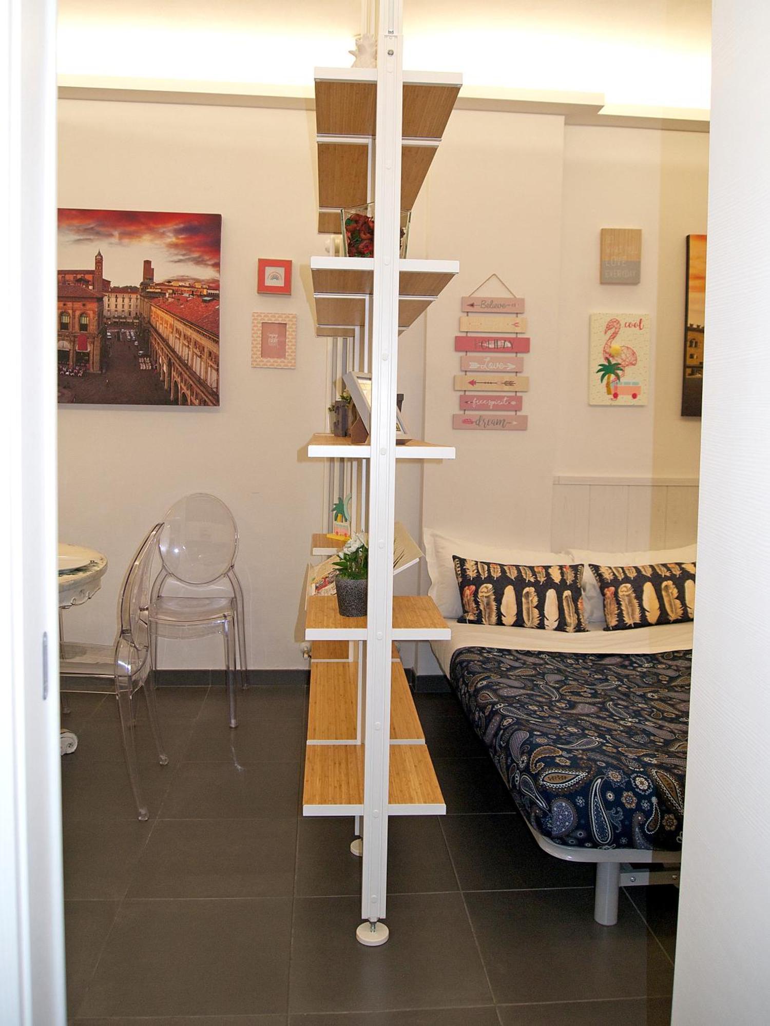 Happy Home Bo Centro Free Private Parking โบโลญญา ภายนอก รูปภาพ