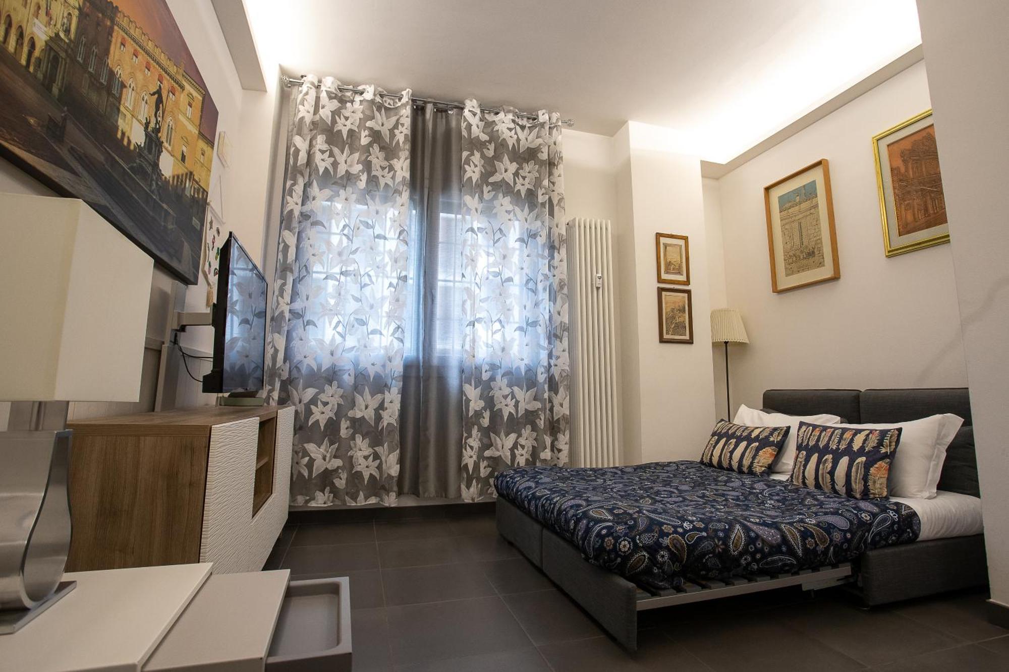 Happy Home Bo Centro Free Private Parking โบโลญญา ภายนอก รูปภาพ